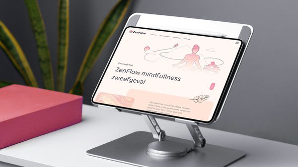 ZenFlow mindfulness-website weergegeven op een tablet.